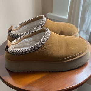 Cozy Brown Suede Women's Slip-On Shoes